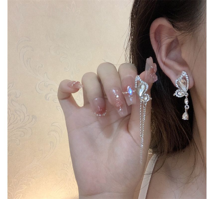 Dangle Butterfly Asymmetrical Alloy Earring