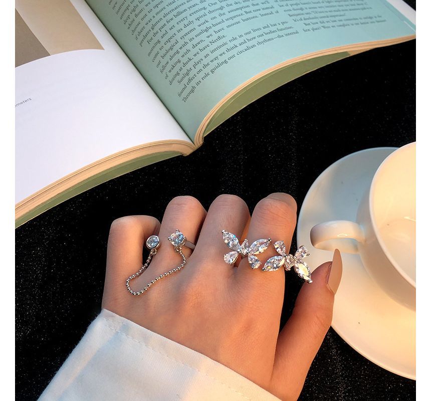 Butterfly Rhinestone Alloy Open Ring