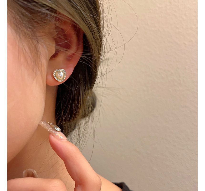 / Pearl Rhinestone Stud Faux Earring Clip-On Heart