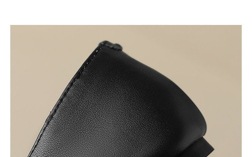 Strap Pointed Flats Buckled