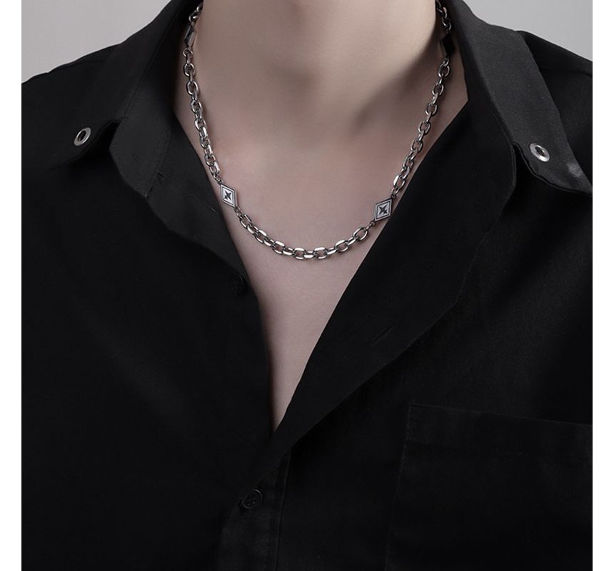 Rhombus Alloy Choker