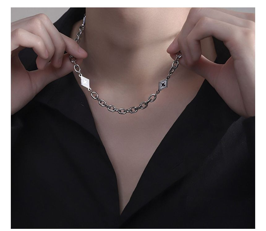 Rhombus Alloy Choker