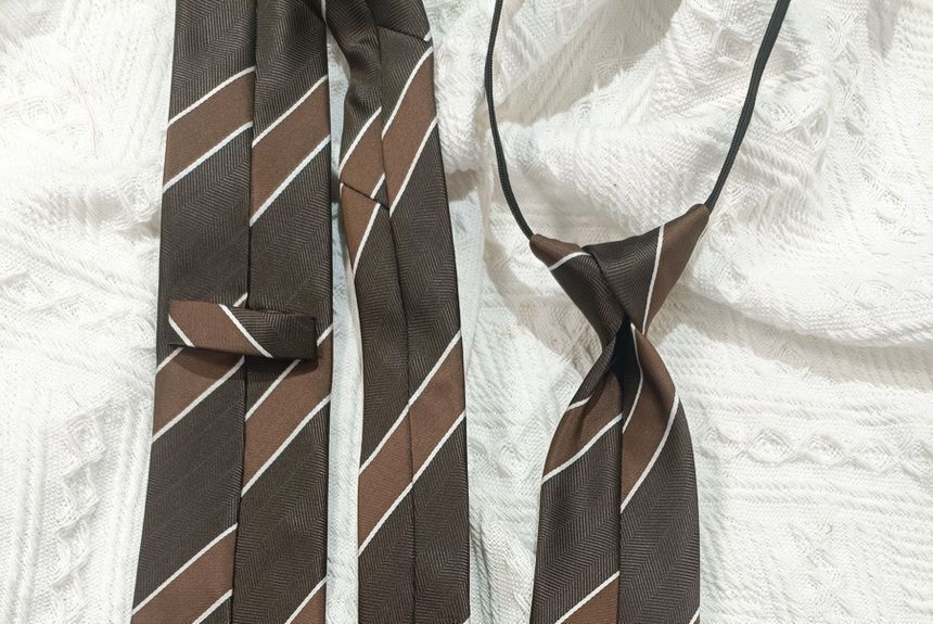 Striped Neck Tie / Pre Tied Neck Tie
