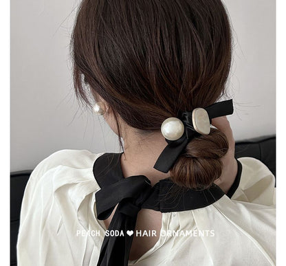 Faux Pearl Hair Tie