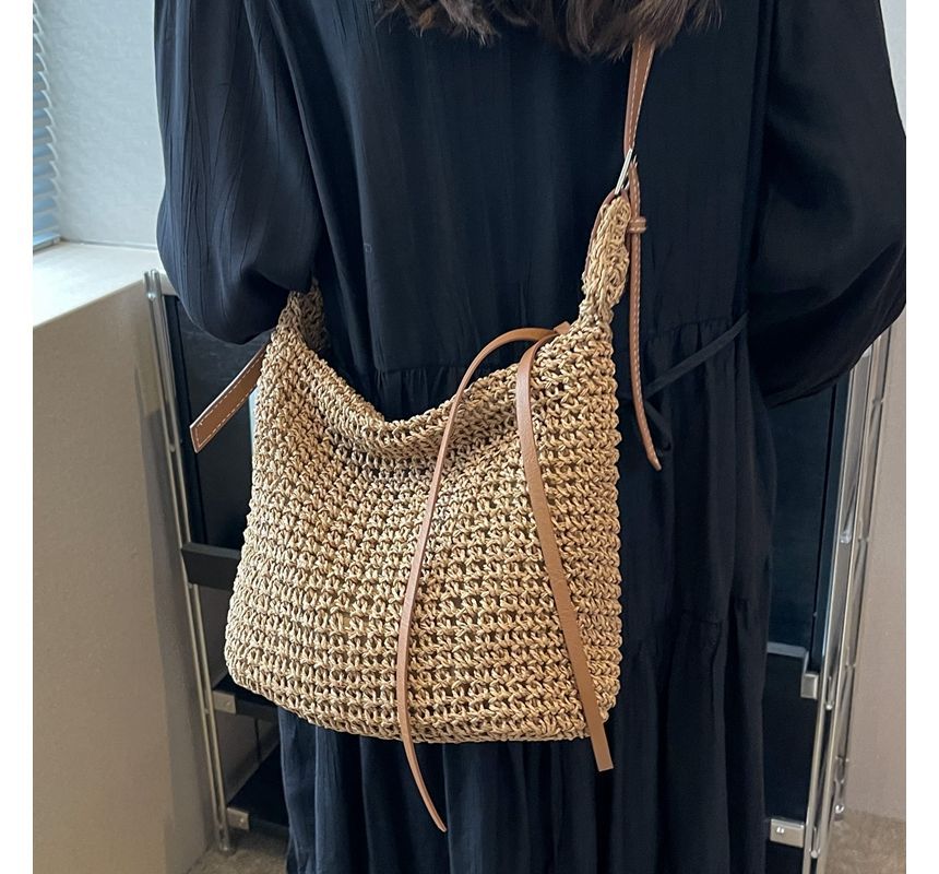 Straw Bucket Bag