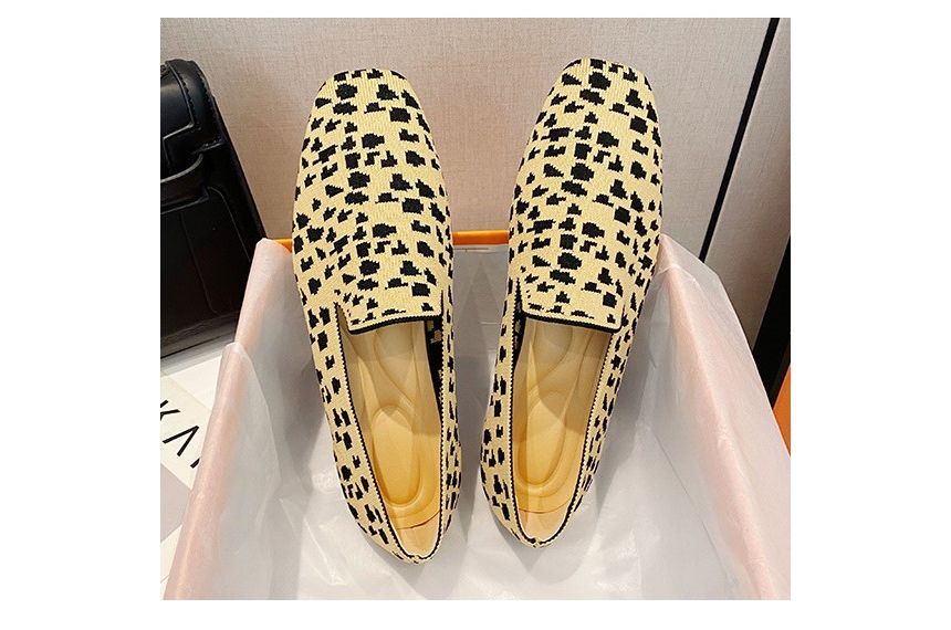 Toe Loafers Square