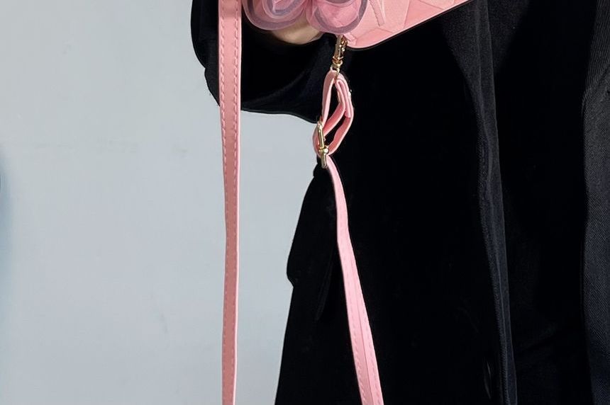 Case Floral Phone Strap