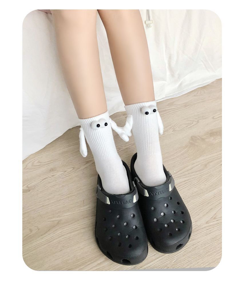 Magnetic Hands Socks Set