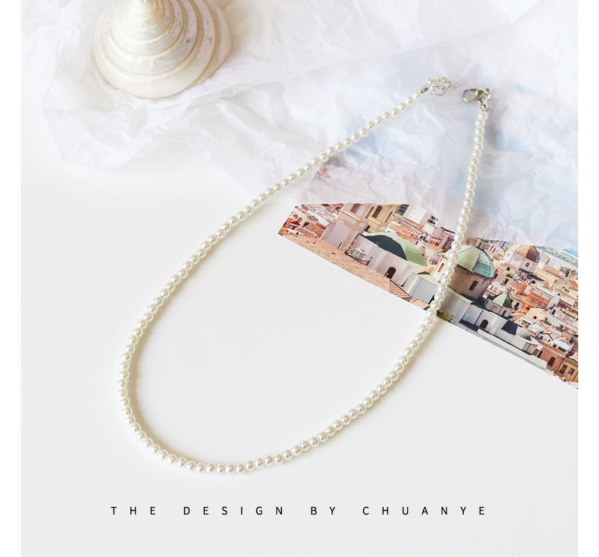 Shell / Faux Pearl Pendant Bead Necklace