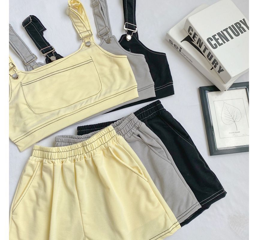 Set: Plain Crop Tank Top + Shorts