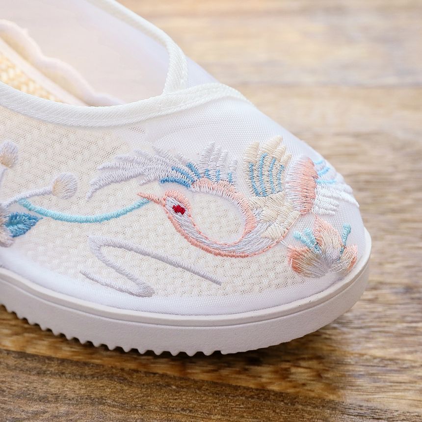 Embroidered Mary Pointed Jane Shoes Wedge
