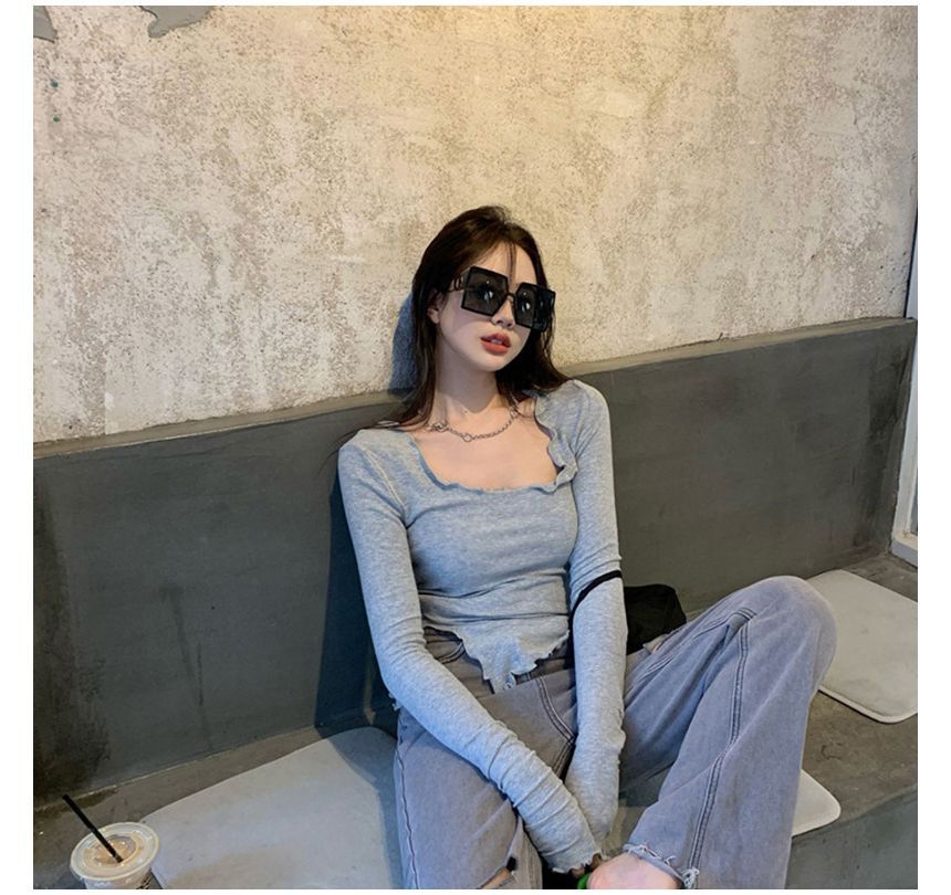 Scoop Edge Slit Neck Long-Sleeve T-Shirt Lettuce Plain