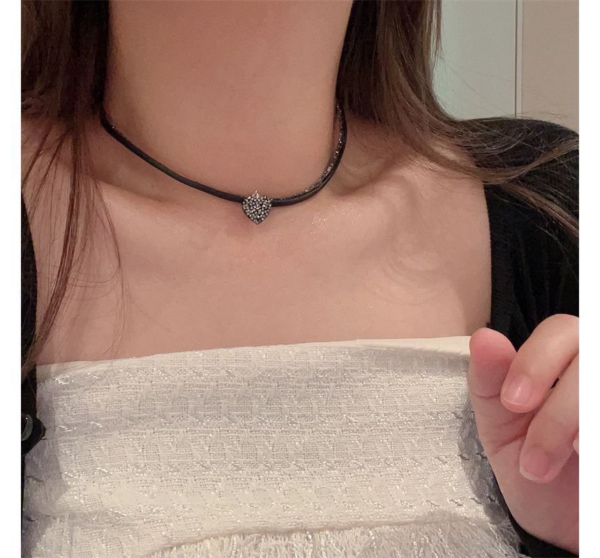 Necklace Heart Leather Cord Rhinestone Faux