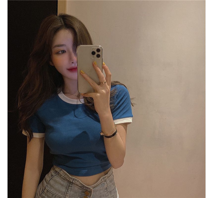 Trim Neck Short-Sleeve Crew Cropped Plain Contrast Tee