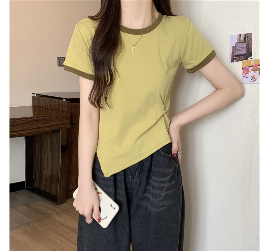 Contrast Neck Asymmetrical Tee Short-Sleeve Trim Crew Plain