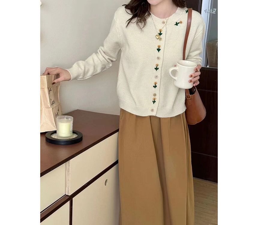 Neck Floral Crew Cardigan Plain