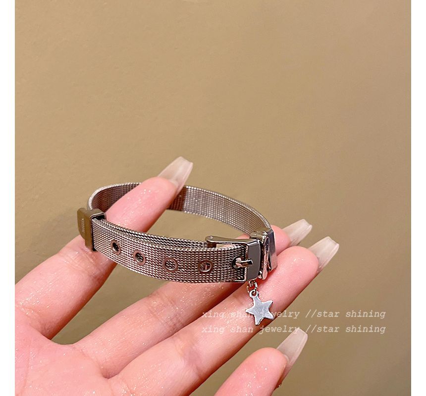 Alloy Faux Bracelet / Leather Pendant Star Buckled