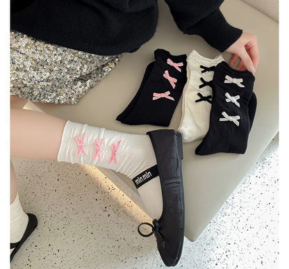 Plain Shirred Bow Socks