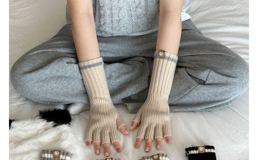 Knit Fingerless Gloves