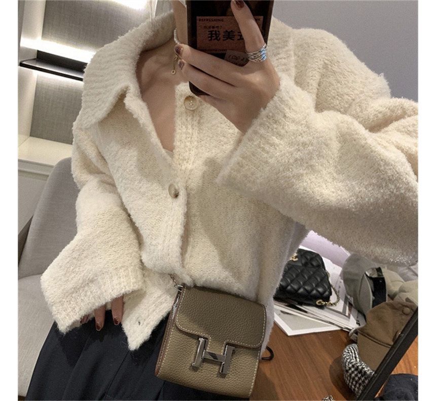 Cardigan Collar Plain