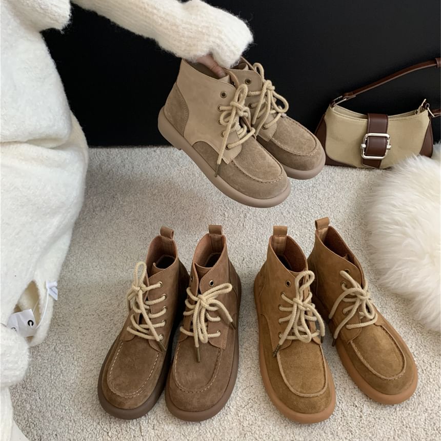 Lace-Up Short Boots