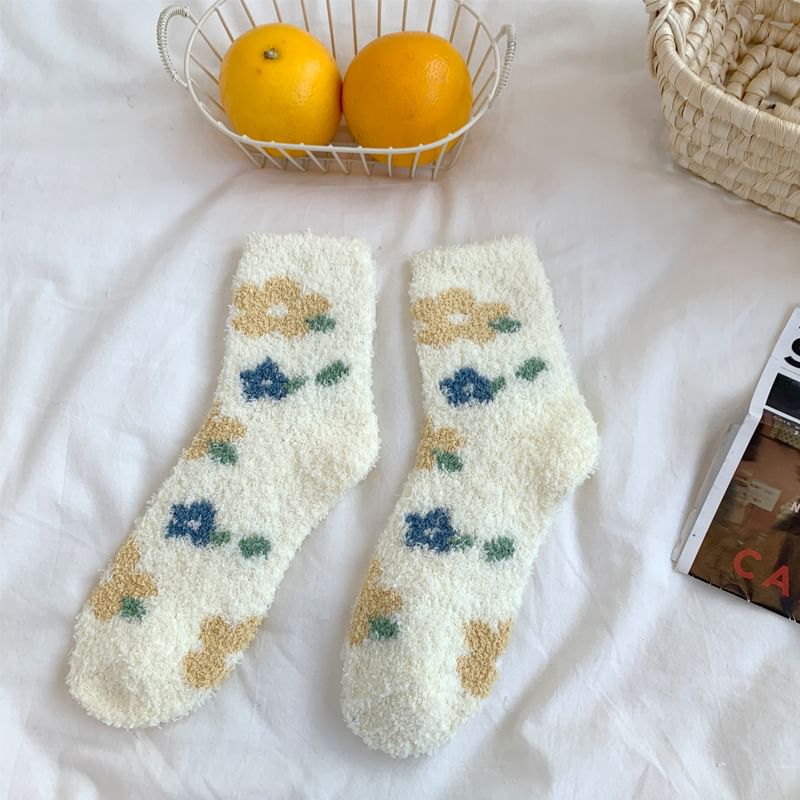 Floral Print Fluffy Socks