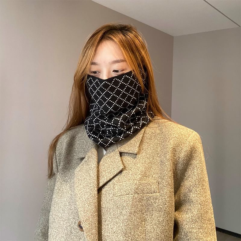 Scarf / Diamond Beanie Multi-Way Knit Print