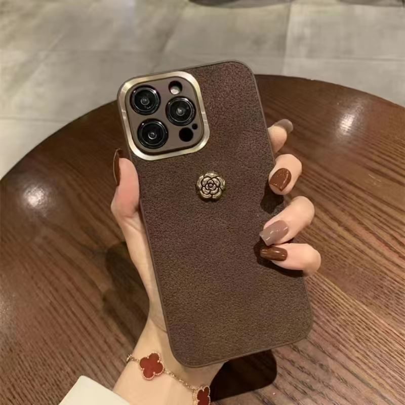 Floral Applique Leather Patterned Phone Case For iPhone 11, 11 Pro, 11 Pro Max, 12/12 Pro, 12 Pro Max, 13, 13 Pro, 13 Pro Max, 14, 14 Plus, 14 Pro, 14 Pro Max, 15, 15 Plus,15 Pro, 15 Pro Max