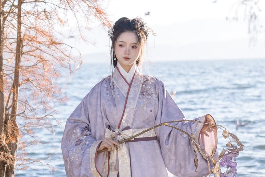 Long-Sleeve Floral Print Hanfu Robe / Sash / High Waist Pleated Skirt / Fluffy Scarf / Tassel Ornament / Brooch / Set