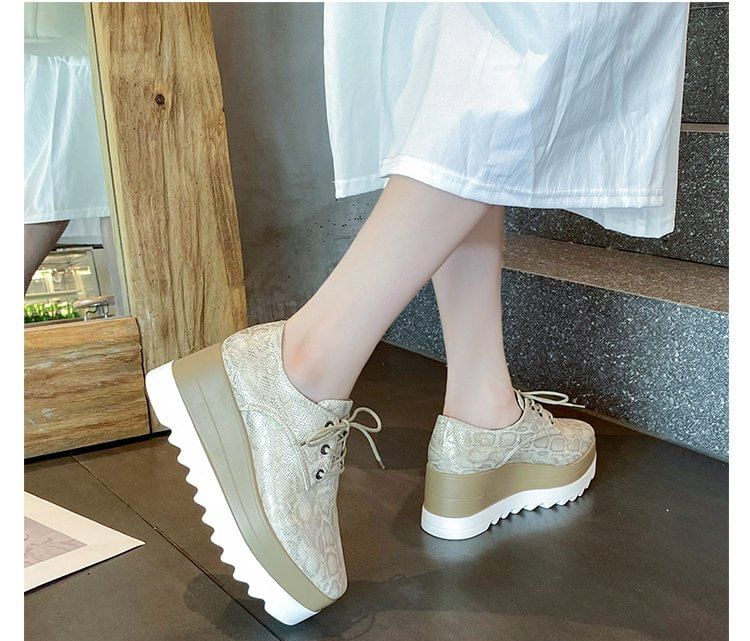 Lace-Up Platform Derby Shoes