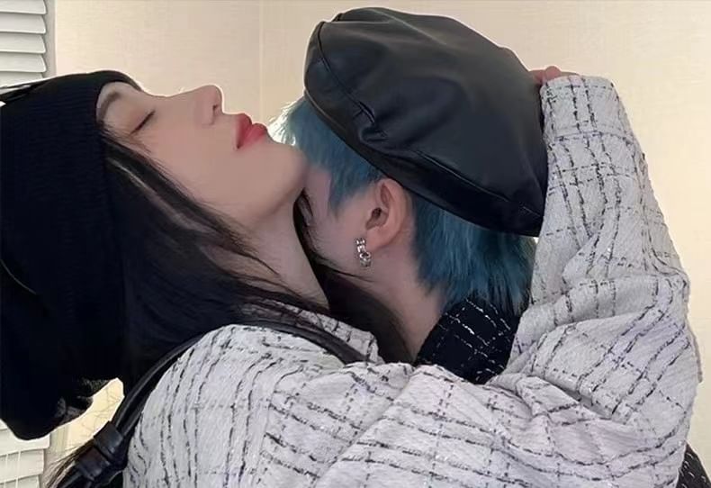 Collared Lettering Embroidered Tweed Button-Up Jacket