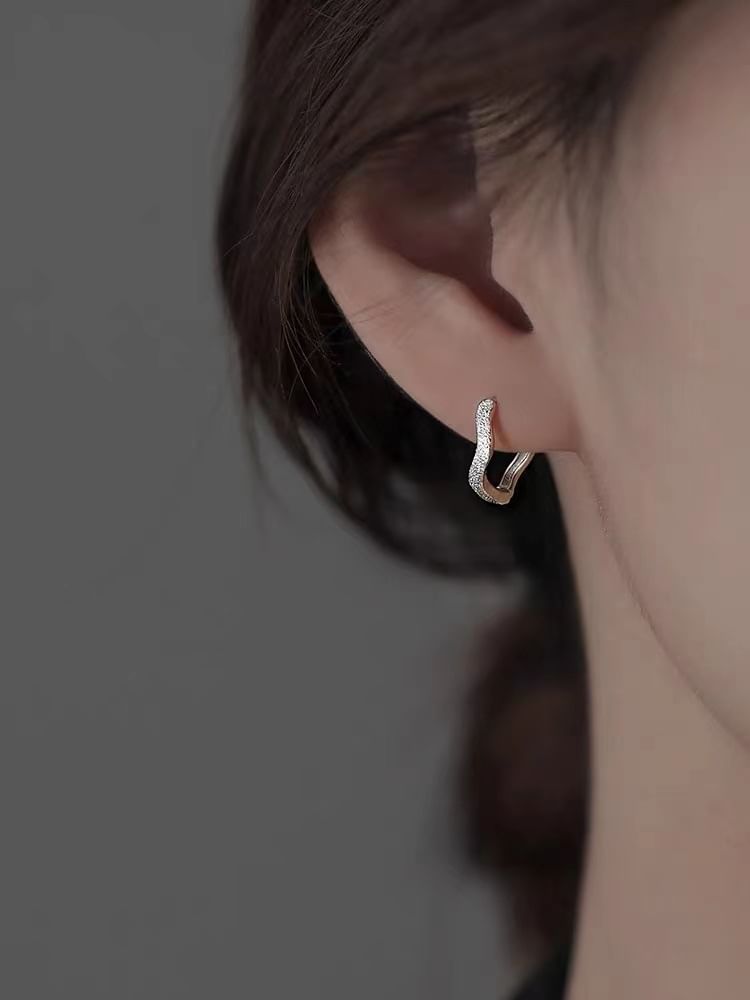 Matte Hoop Earring