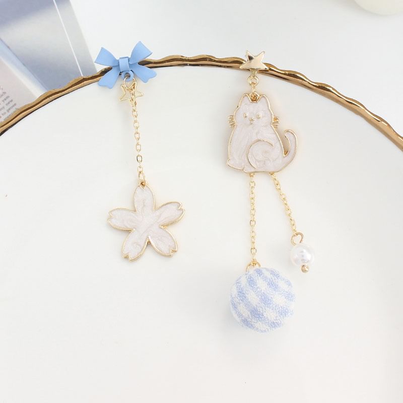 Cat Dangle Earring Floral Alloy Asymmetrical