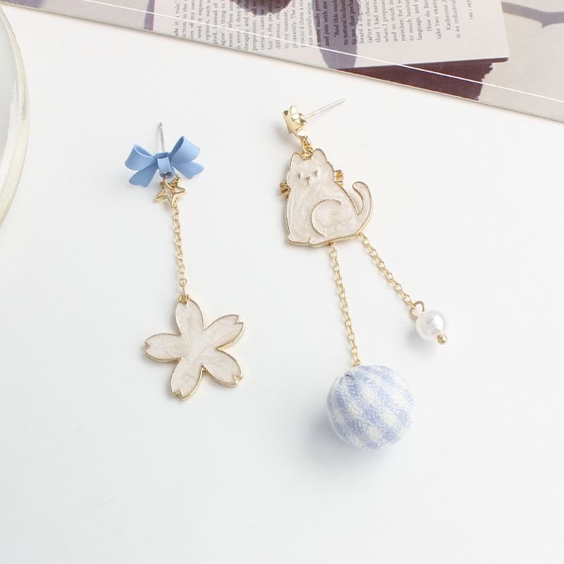 Cat Dangle Earring Floral Alloy Asymmetrical