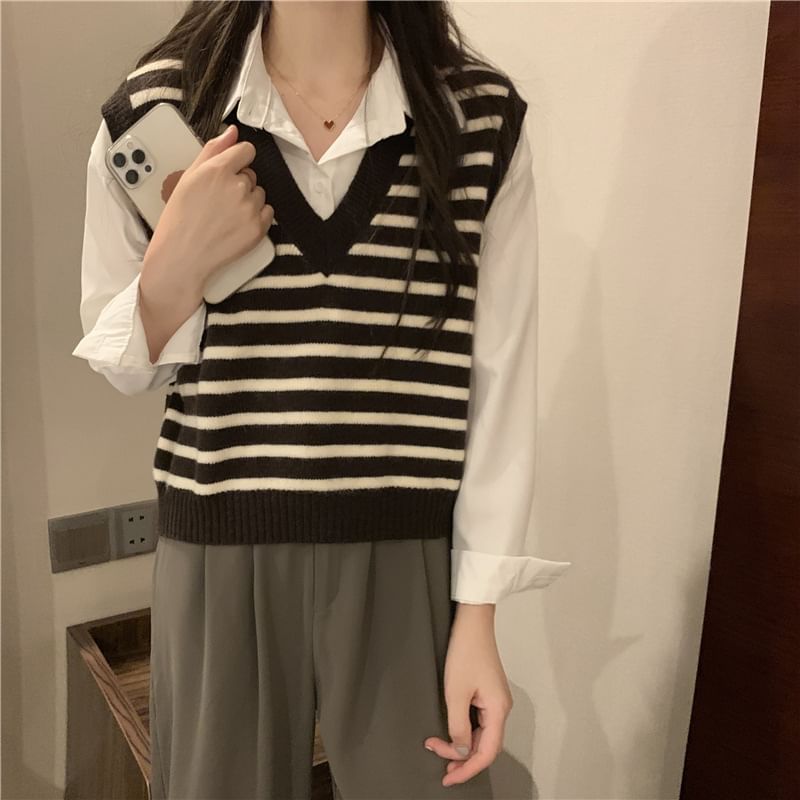 Striped Knit V-Neck Vest