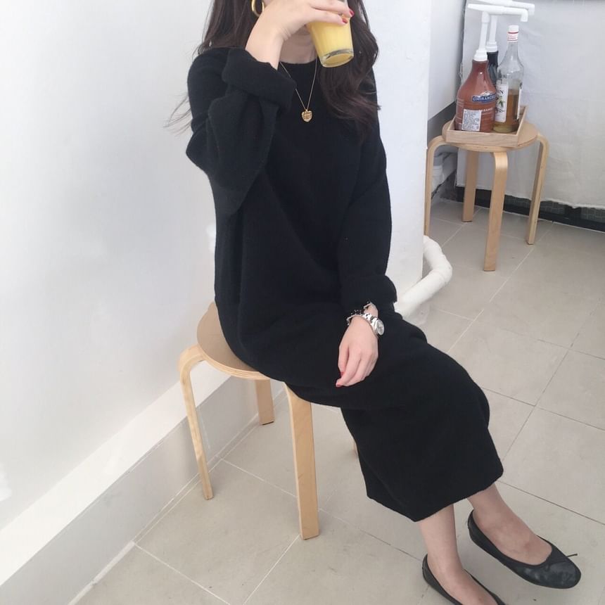 Long-Sleeve Crew Neck Plain Midi Shift Sweater Dress