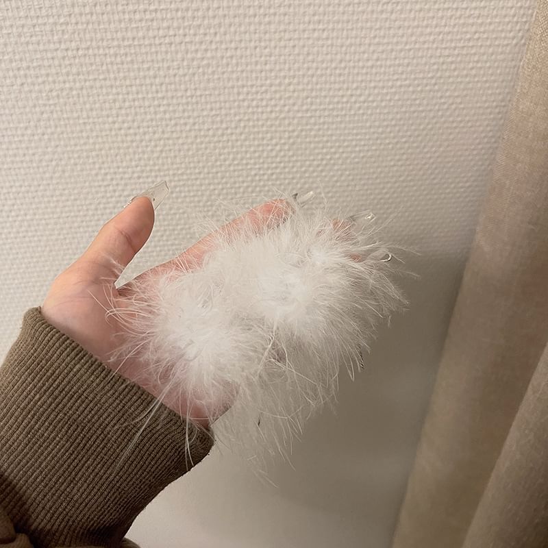 Stud Feather Earring Faux Pearl