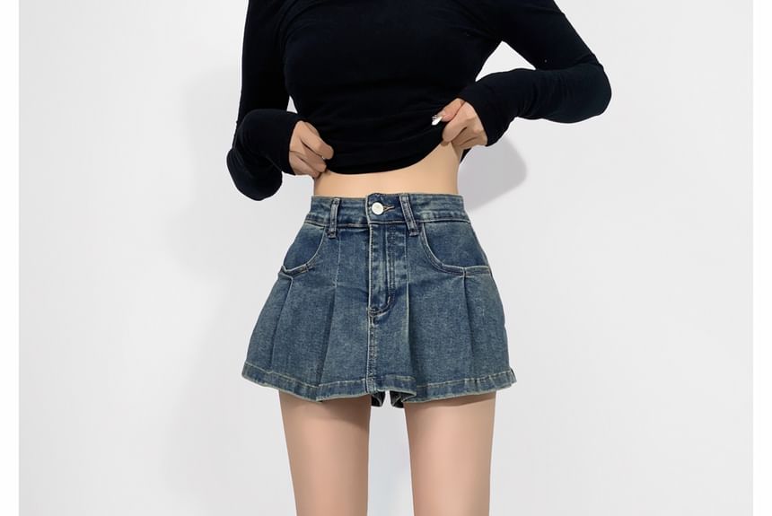 Mid Waist Washed Denim Mini Skorts