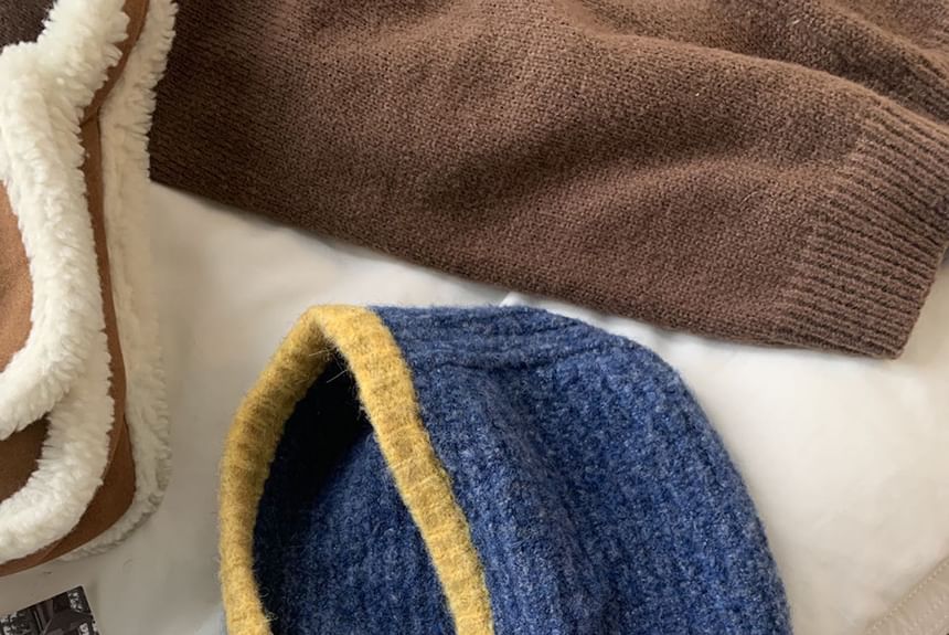 Tone Buttoned Balaclava Knit Two