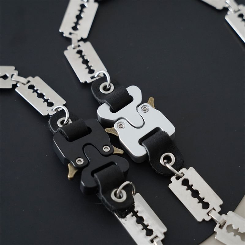Razor Buckled Alloy Necklace