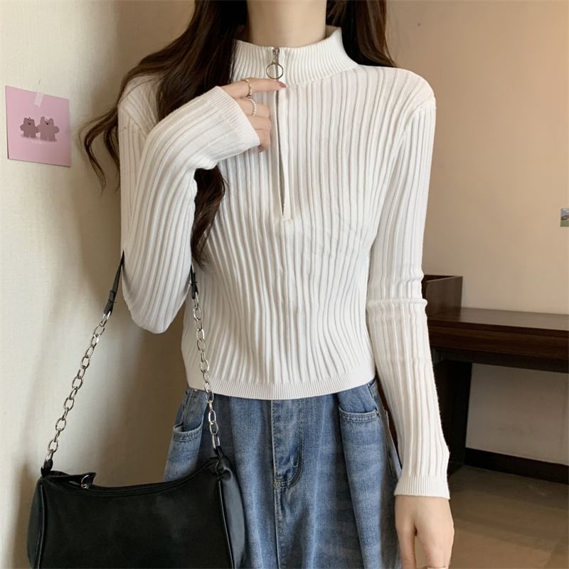 Long-Sleeve Plain Slim-Fit Half Knit Top Zip Mock-Neck
