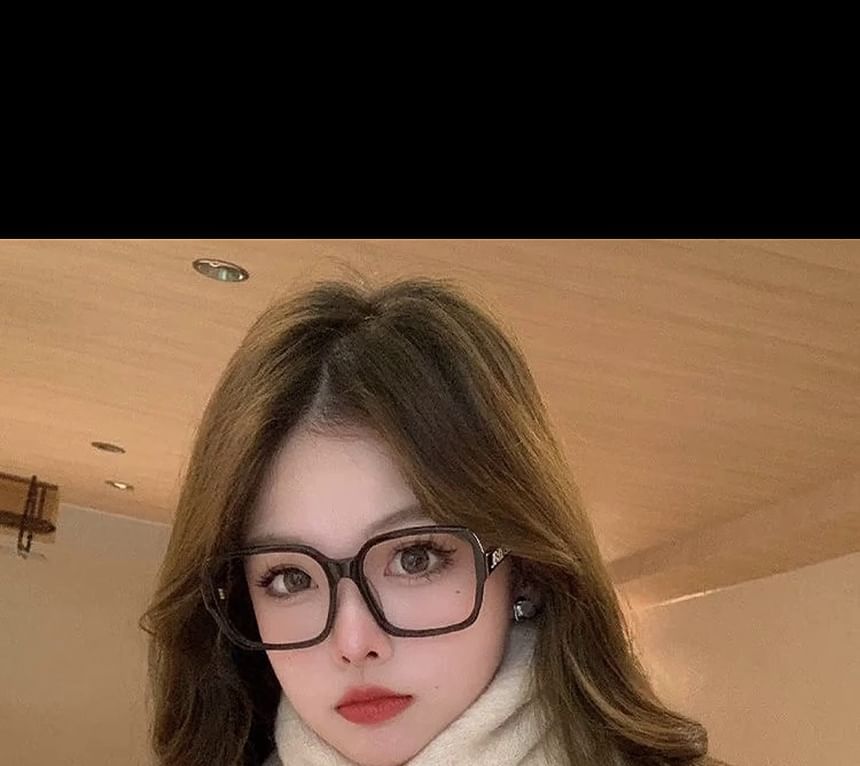 Lettering Embroidered Knit Scarf