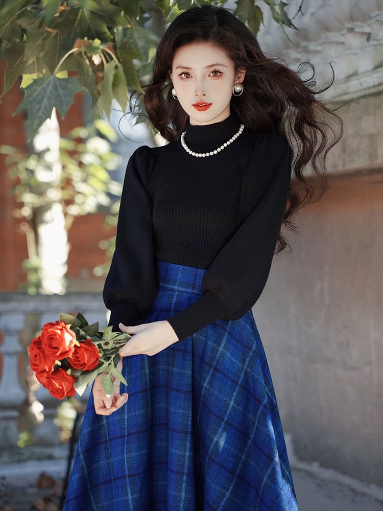 Balloon Sleeve Mock Neck Plain Sweater / High Waist Plaid Midi A