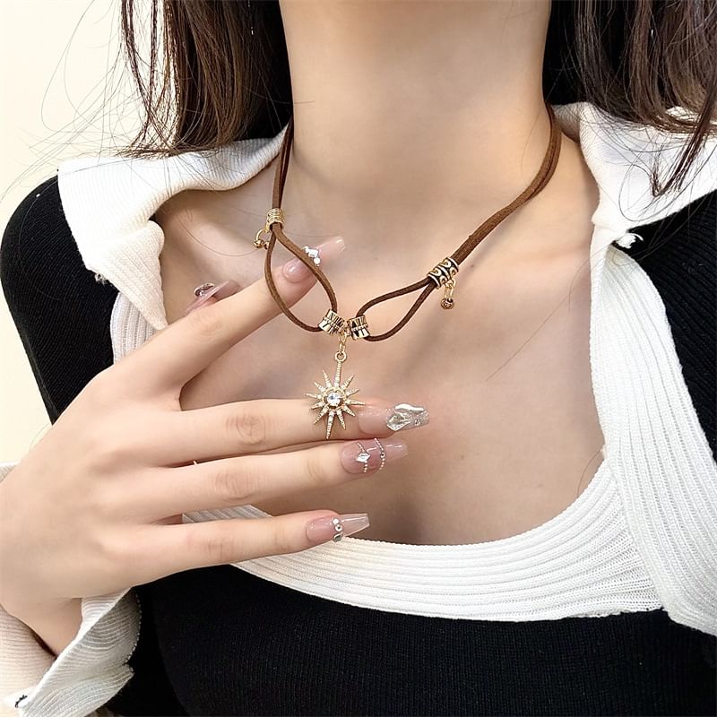 Pendant Necklace Sun Faux Leather Rhinestone