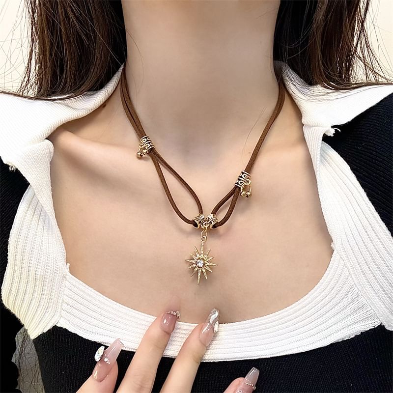 Pendant Necklace Sun Faux Leather Rhinestone