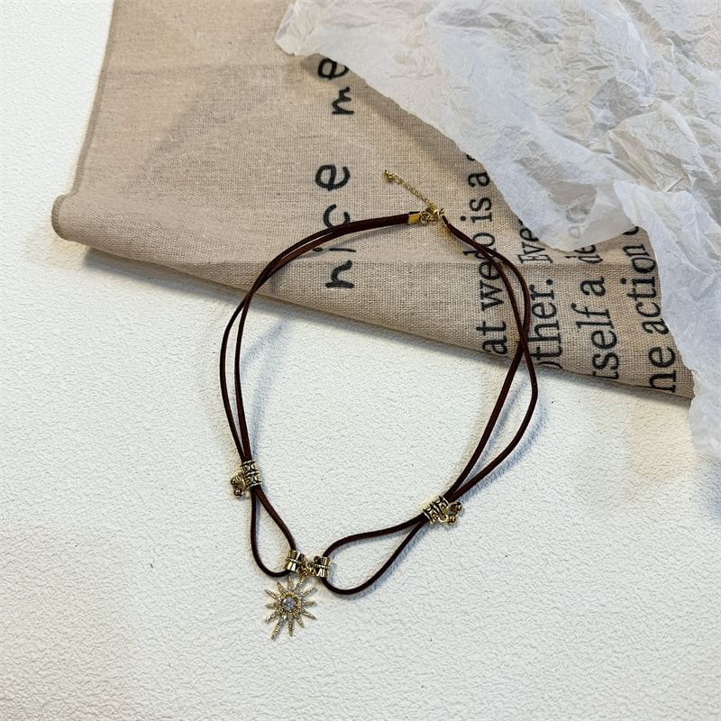 Pendant Necklace Sun Faux Leather Rhinestone