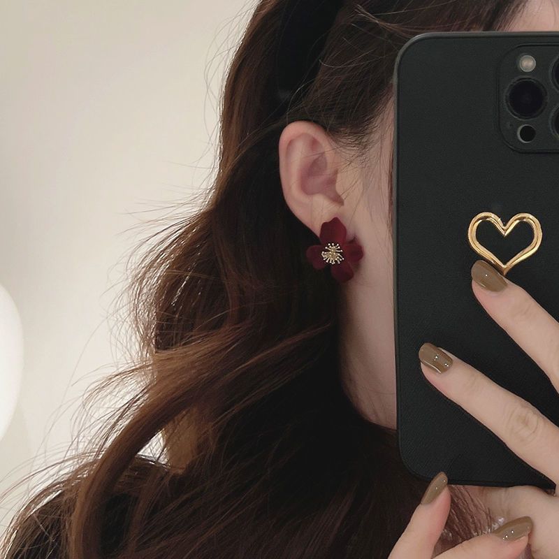 Floral Ear Stud