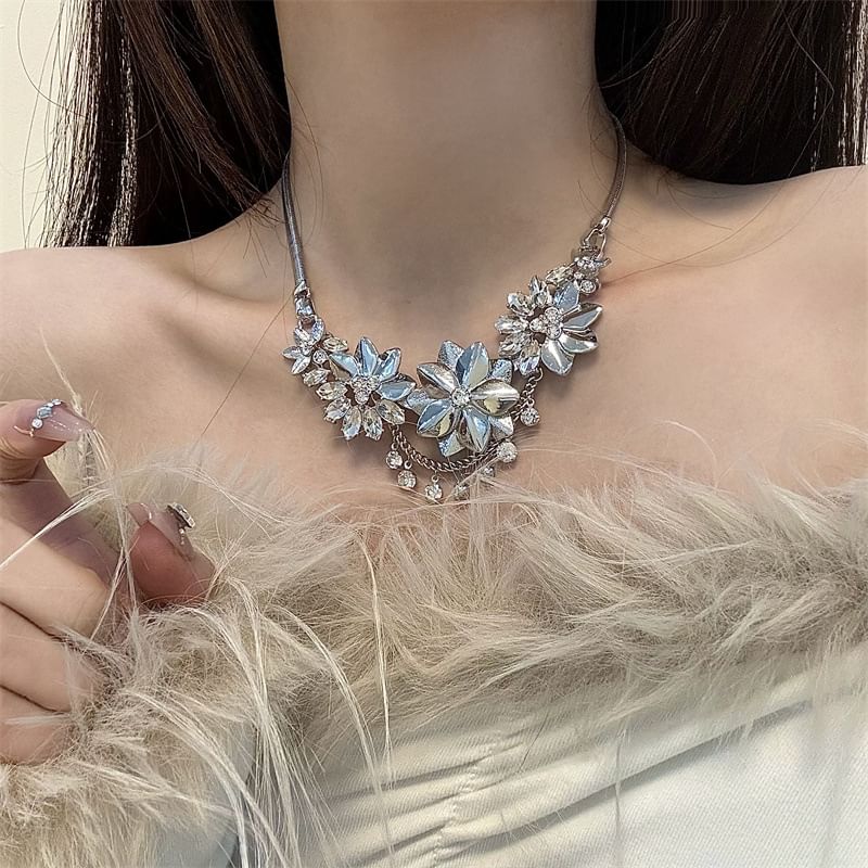 Floral Necklace Fringed Rhinestone