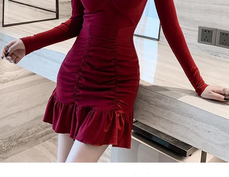 Long-Sleeve V-Neck Plain Mini Bodycon Dress