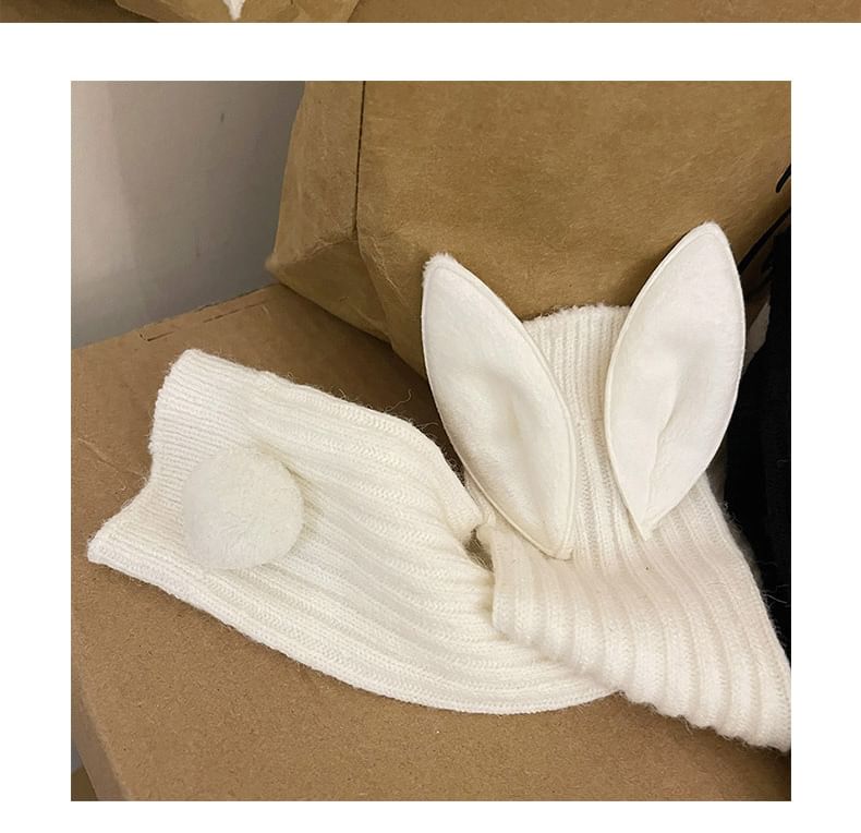 Asymmetrical Rabbit Ear Socks